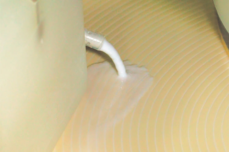 CMP жылтырататын шламды дайындау процесі дегеніміз не?